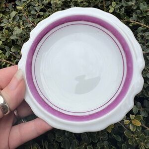 Inarco Purple Violet Saucer E-4982 MCM 4 1/2 in Diameter Scalloped Edging ￼